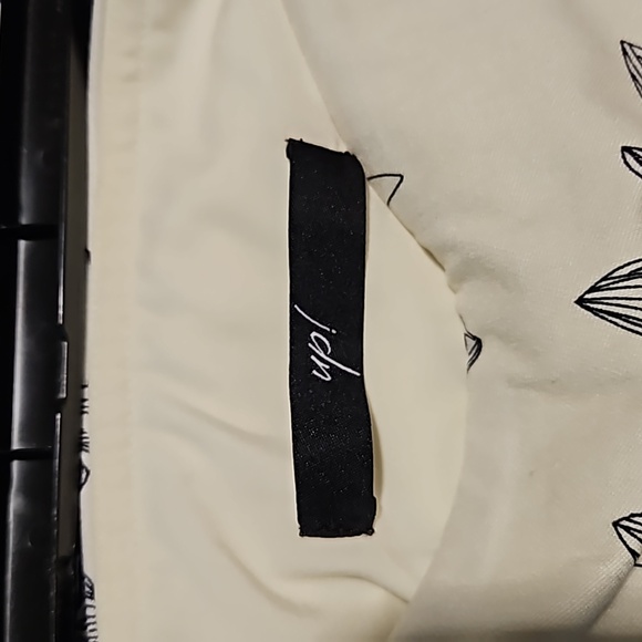 Ankle pants - Picture 2 of 5